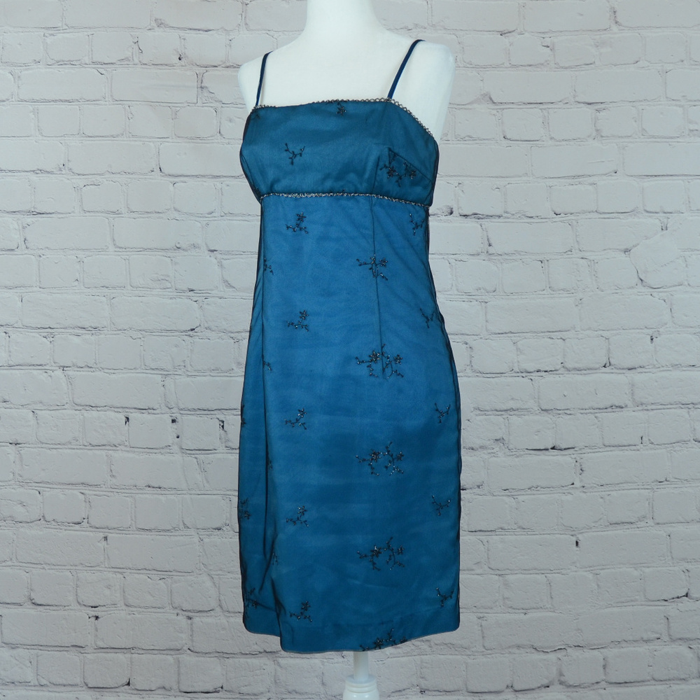 AGAINST GRAVITEE Cocktail/Party Dress